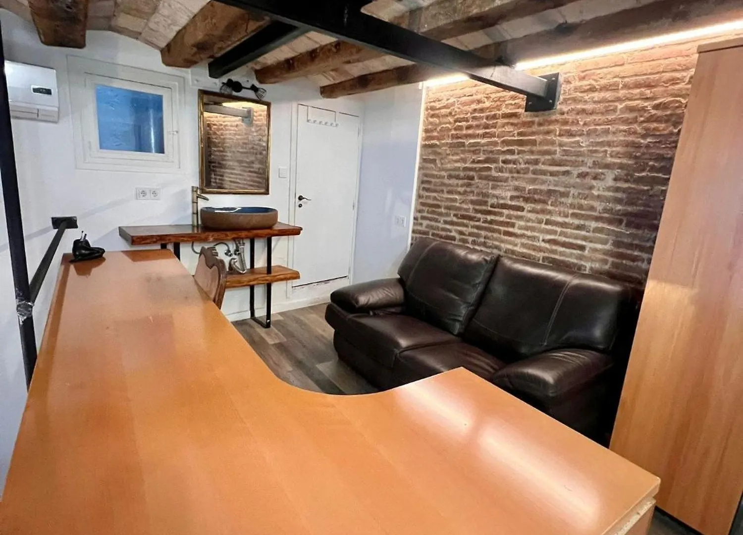 Homestay Cataluna Room Barcelona