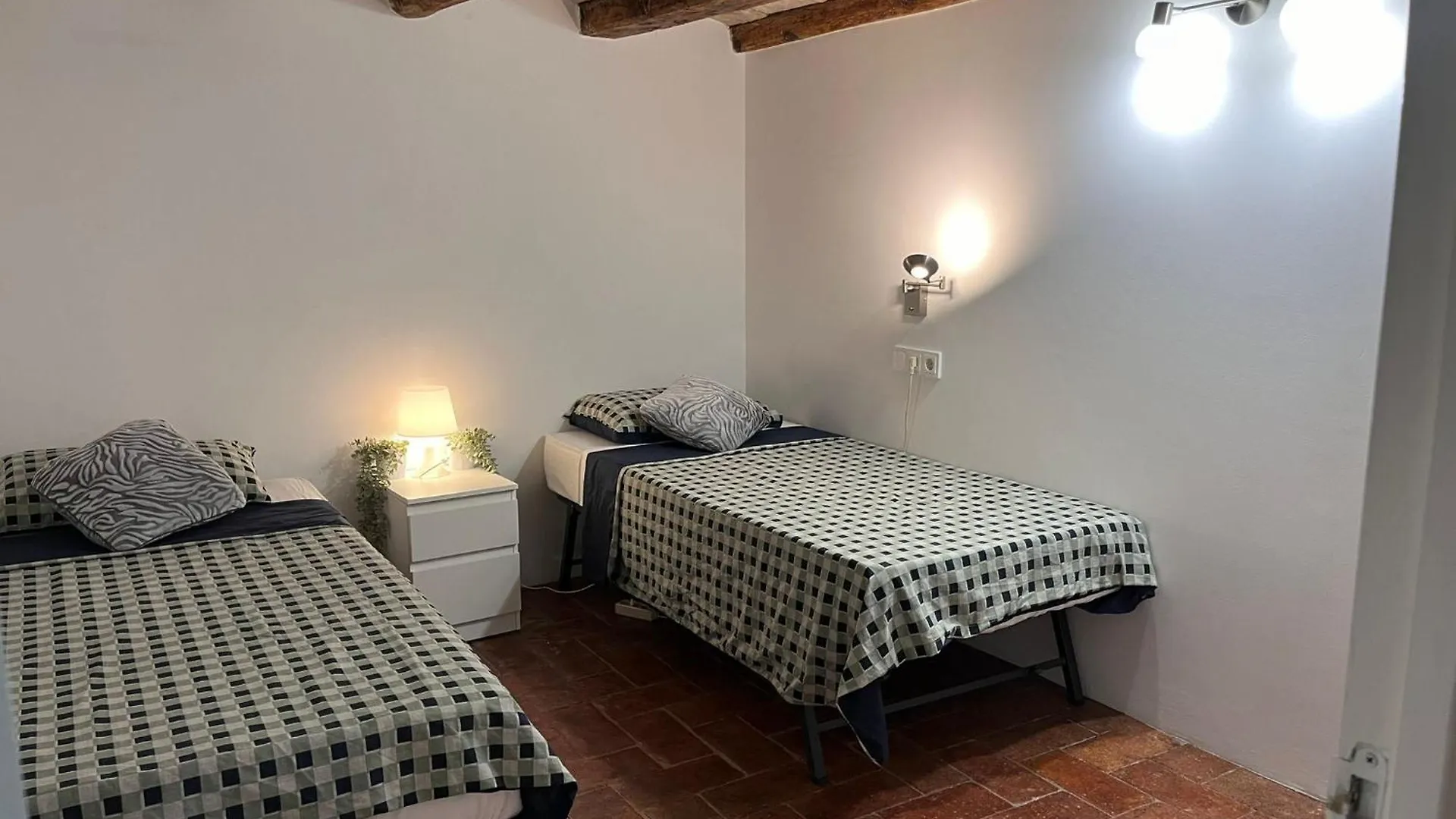 Homestay Cataluna Room Barcelona Spain